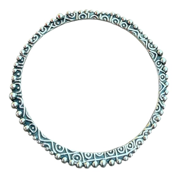 Silpada Bangle Bracelet Perfectly Quirky B2279 Silpada Bangle - Picture 1 of 3